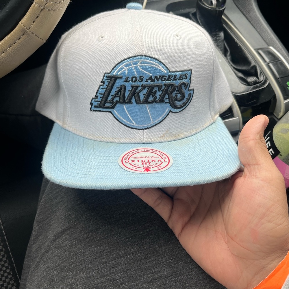 Mitchell & Ness Los Angeles Lakers White and Light Blue Hat
